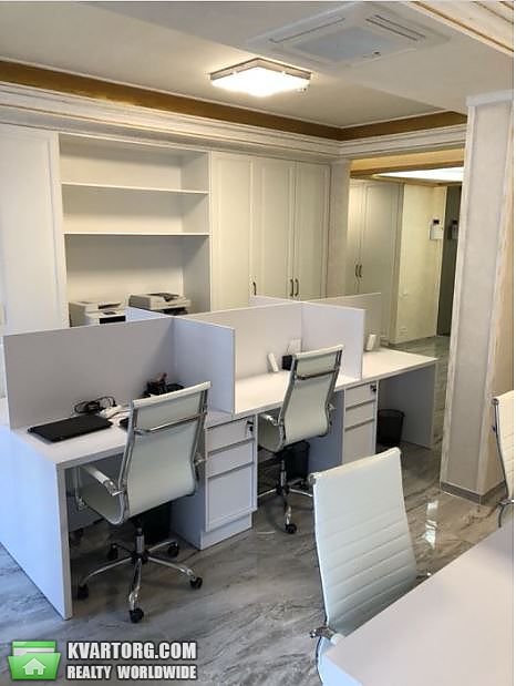 Rent out office. Киев, Дегтярная — photo 2