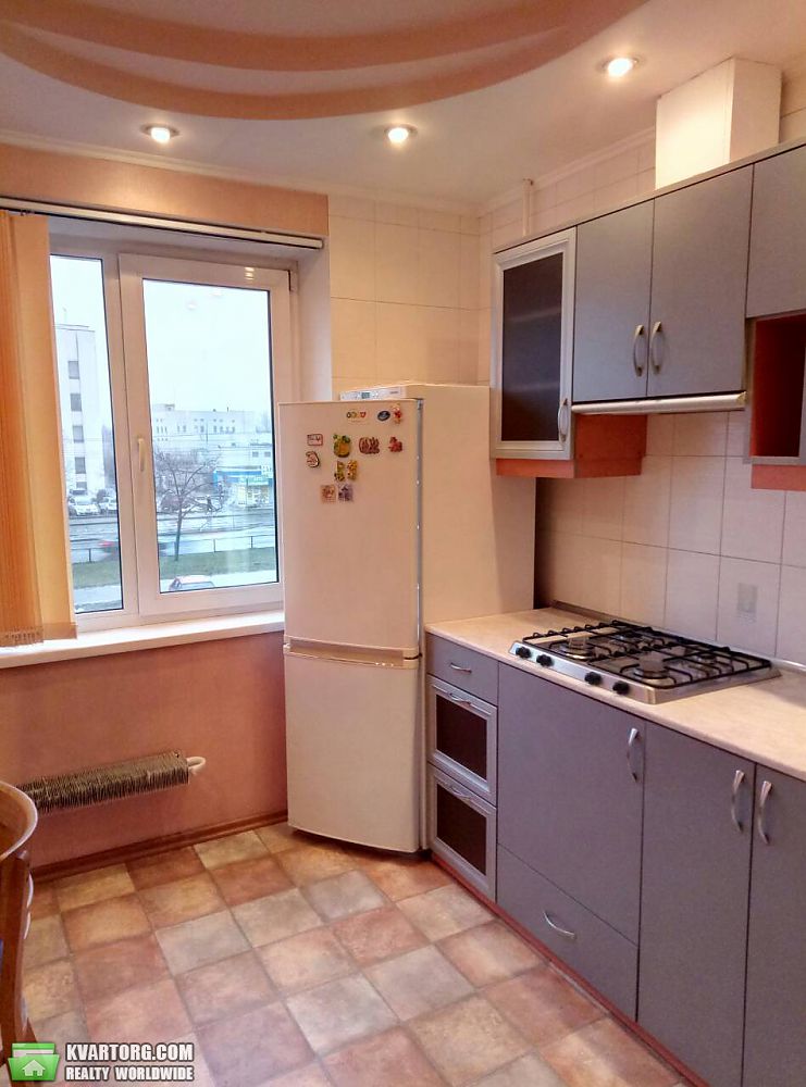 Rent out 2-room apartment. Киев,  Закревского — photo 8