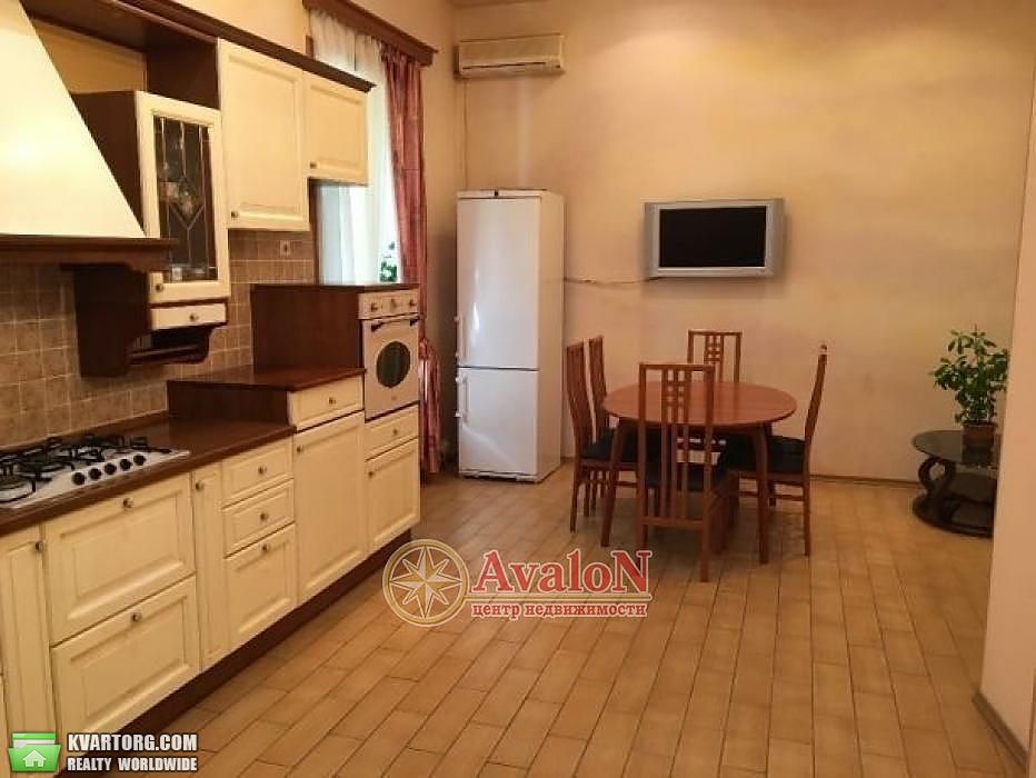 Sell 3-room apartment. Одесса, Базарная — photo 1