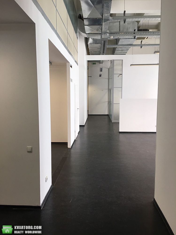 Rent out office. Киев, Сурикова — photo 4