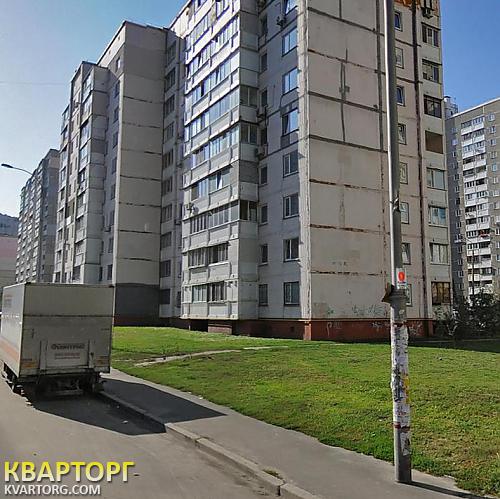 Rent out 2-room apartment. Киев, Урловская ул. — photo 9