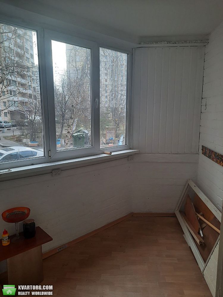 Rent out 2-room apartment. Киев,  Вишняковская — photo 10