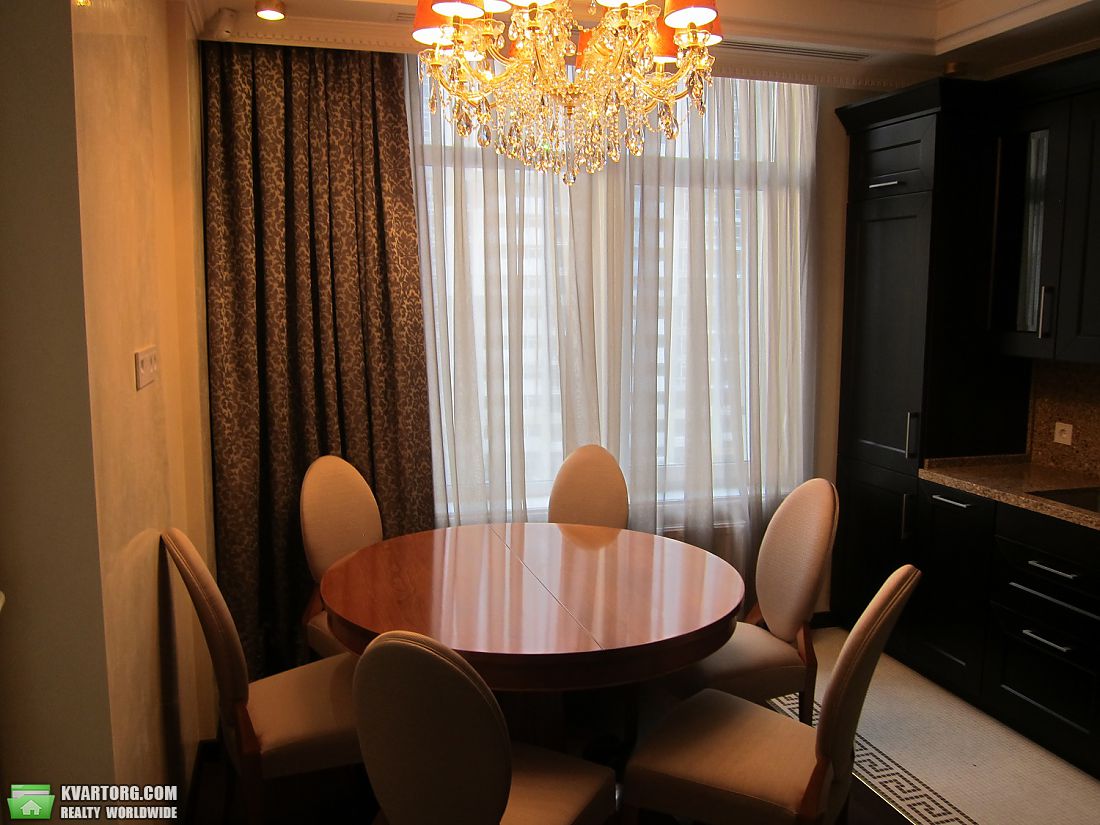 Sell multi-room apartment. Киев, Драгомирова — photo 4