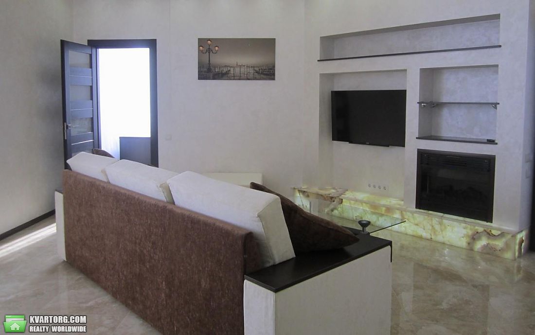 Rent out 3-room apartment. Киев,  Барбюса — photo 2