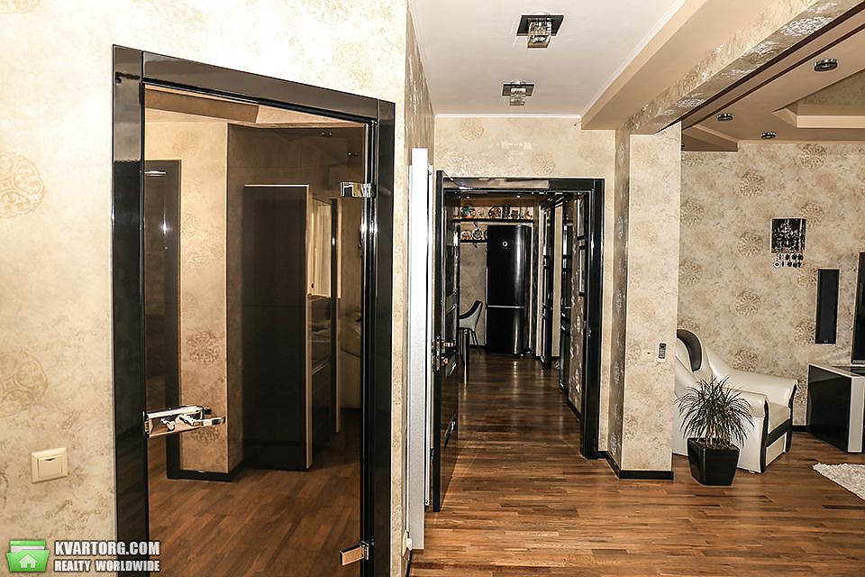 Sell 4-room apartment. Киев, Пчелки — photo 7