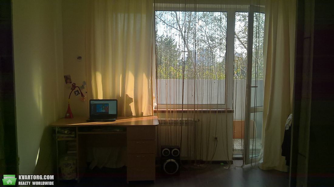 Sell 3-room apartment. Киев, Соляная — photo 4