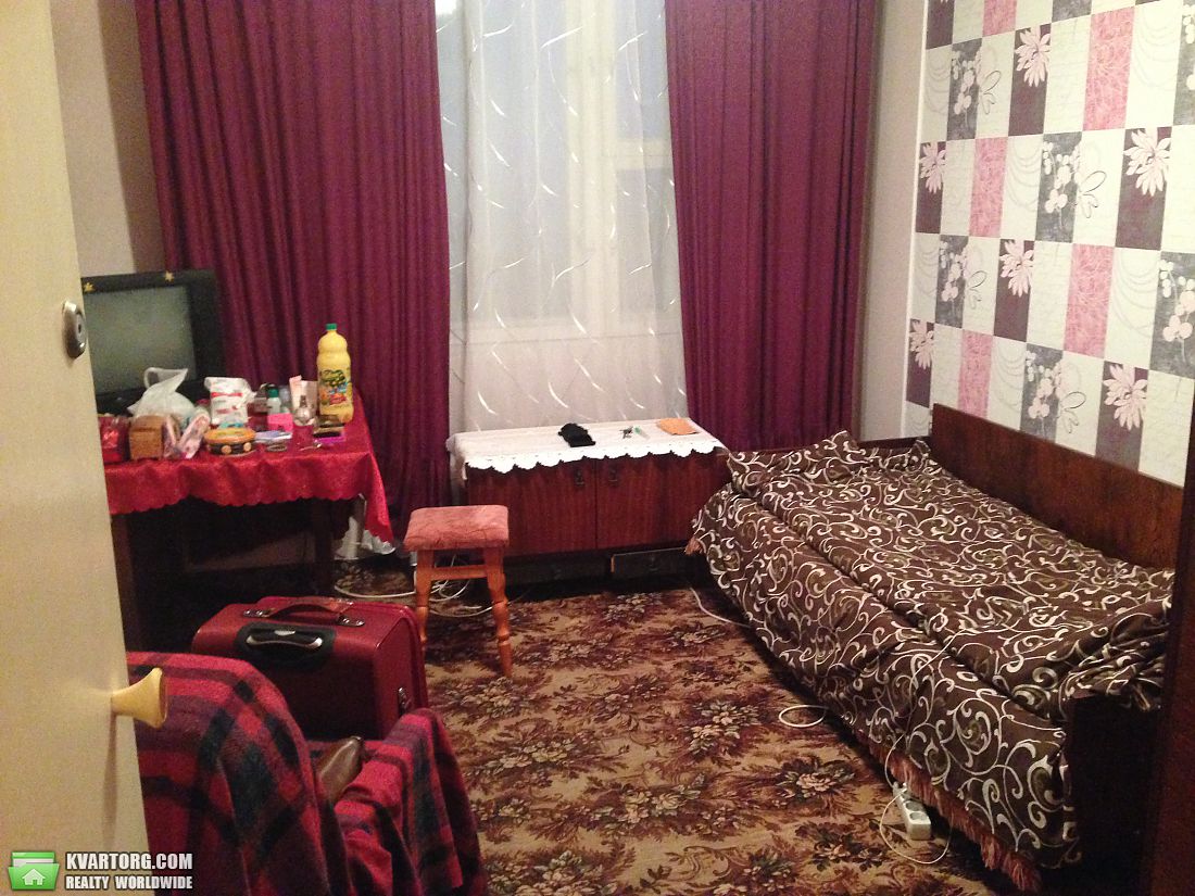 Rent out 2-room apartment. Киев,  Вербицкого — photo 1