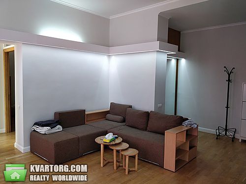 Rent out 3-room apartment. Киев,  Пушкинская — photo 2