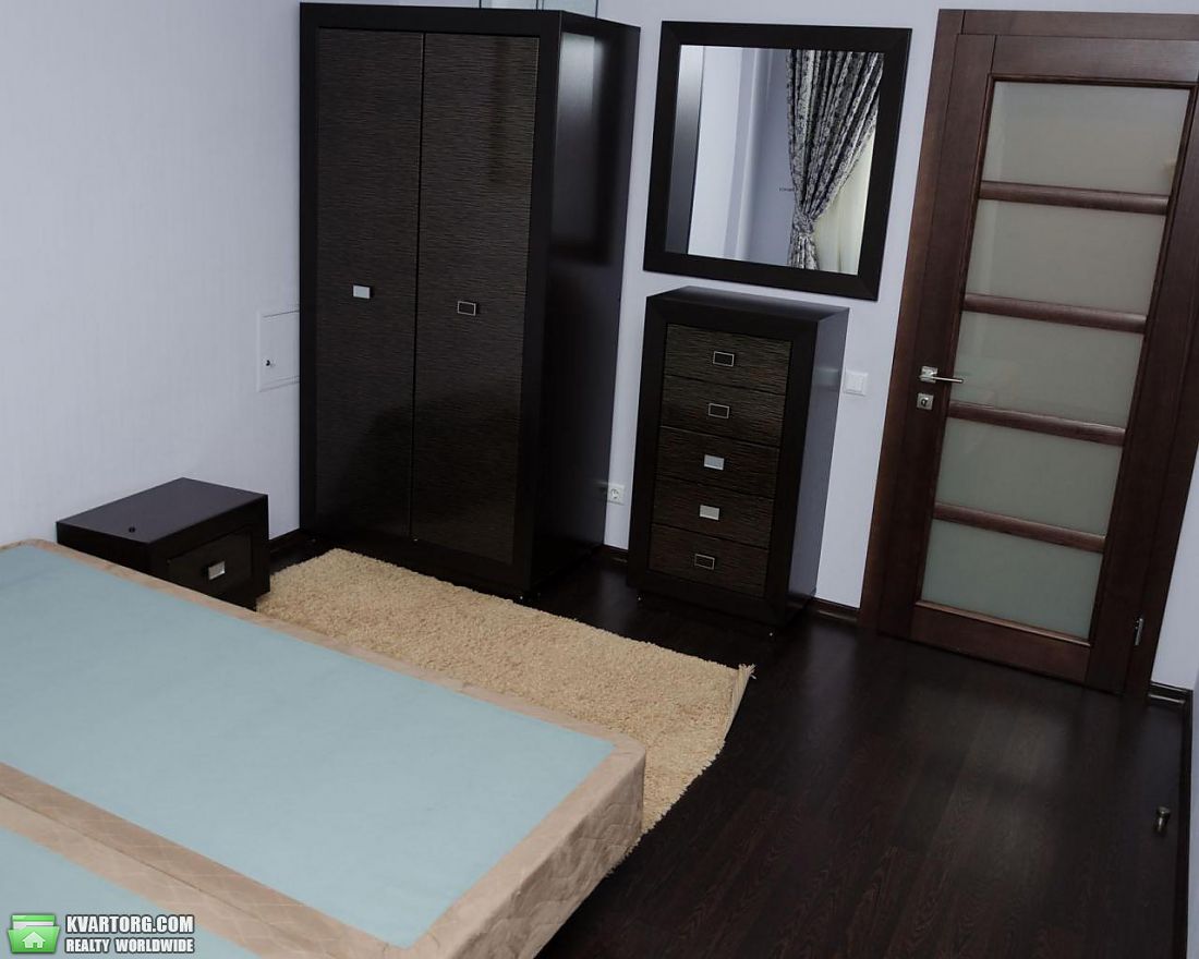 Rent out 3-room apartment. Киев,  Дружбы Народов бул — photo 7