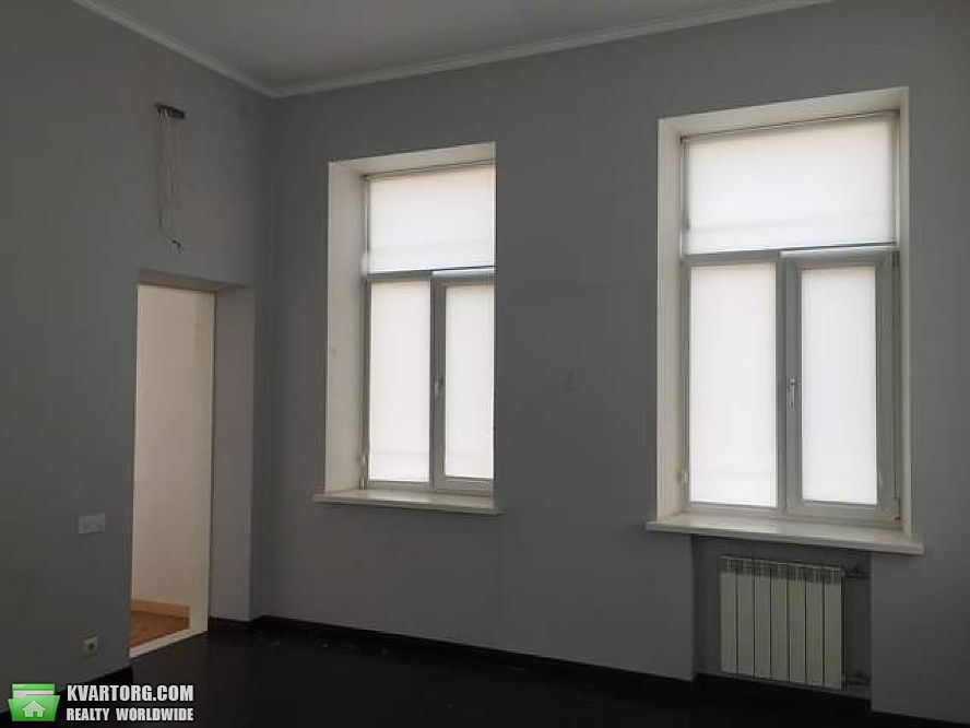 Sell 3-room apartment. Киев,  ул. Пирогова — photo 1