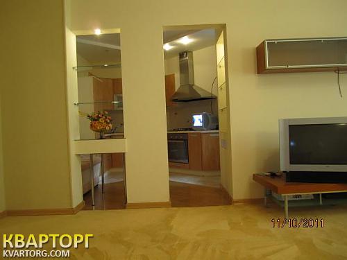 Rent out 1-room apartment. Киев,  Окипной — photo 4