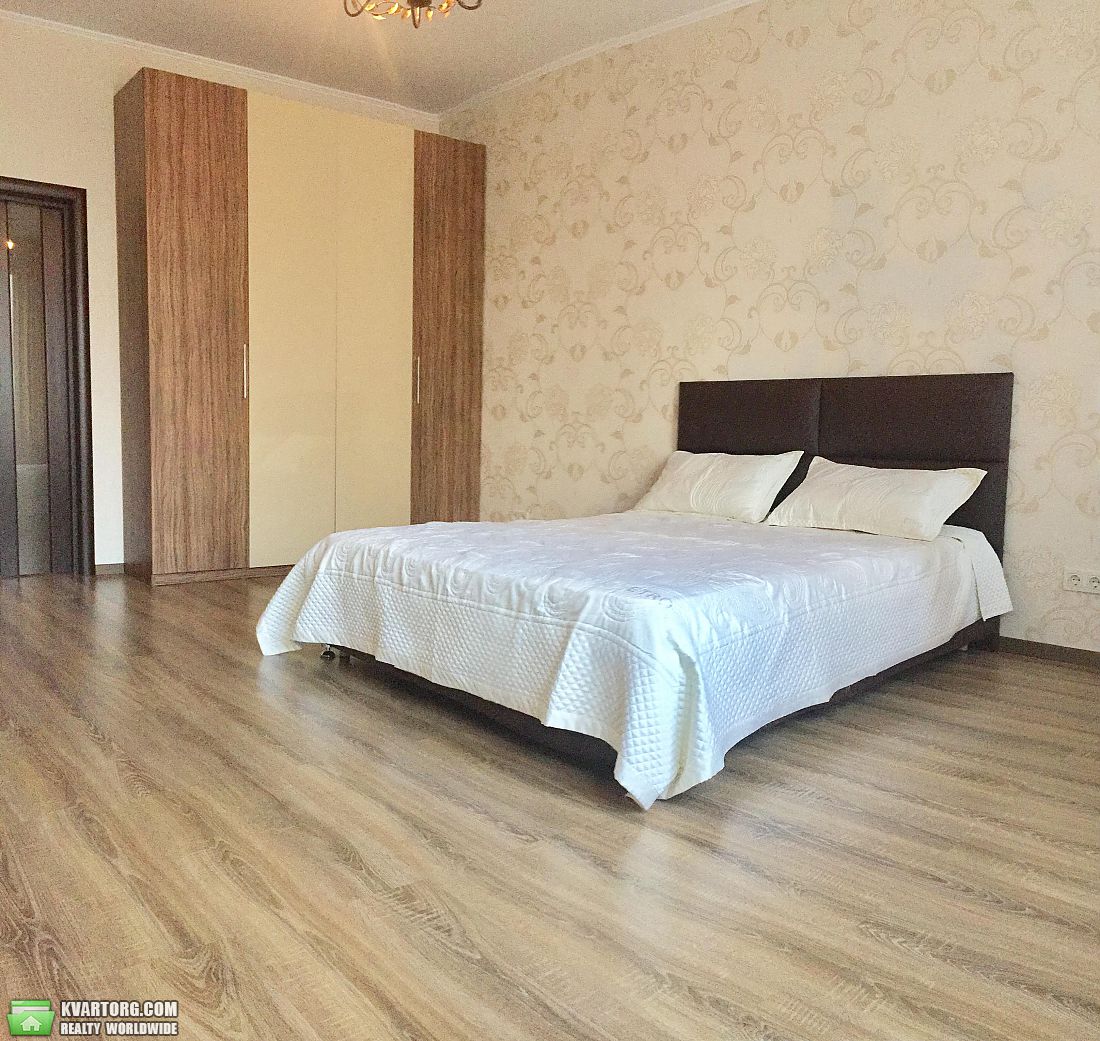Rent out 1-room apartment. Киев,  Днепровская наб — photo 6