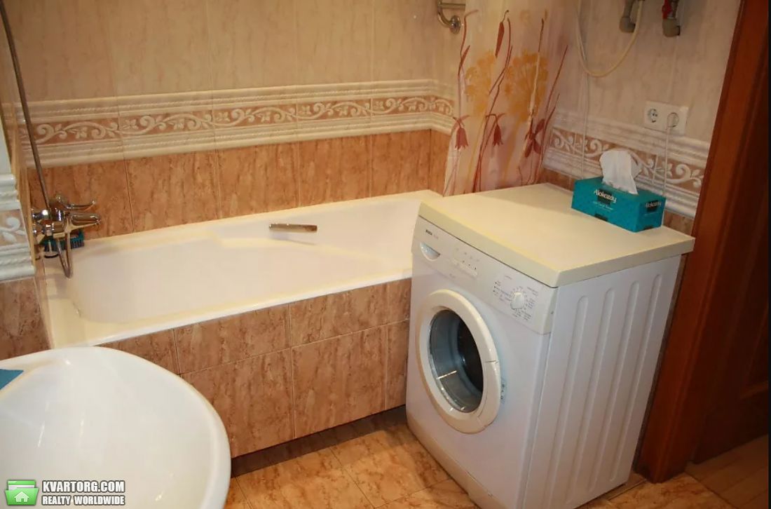 Rent out 2-room apartment. Киев,  Московская — photo 7