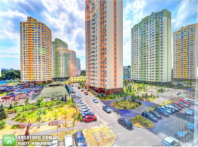 Rent out 2-room apartment. Киев, Воскресенька — photo 9