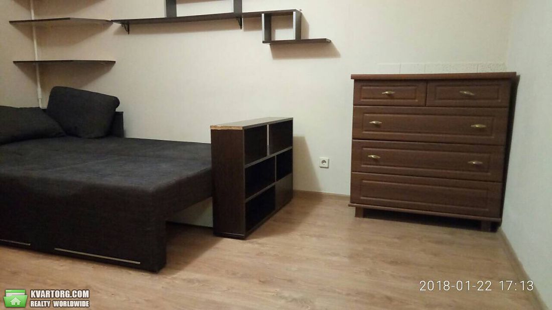 Rent out 4-room apartment. Киев,  Отрадный пр — photo 6
