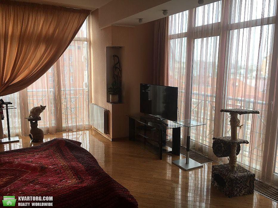 Rent out 3-room apartment. Киев,  Дмитриевская — photo 5