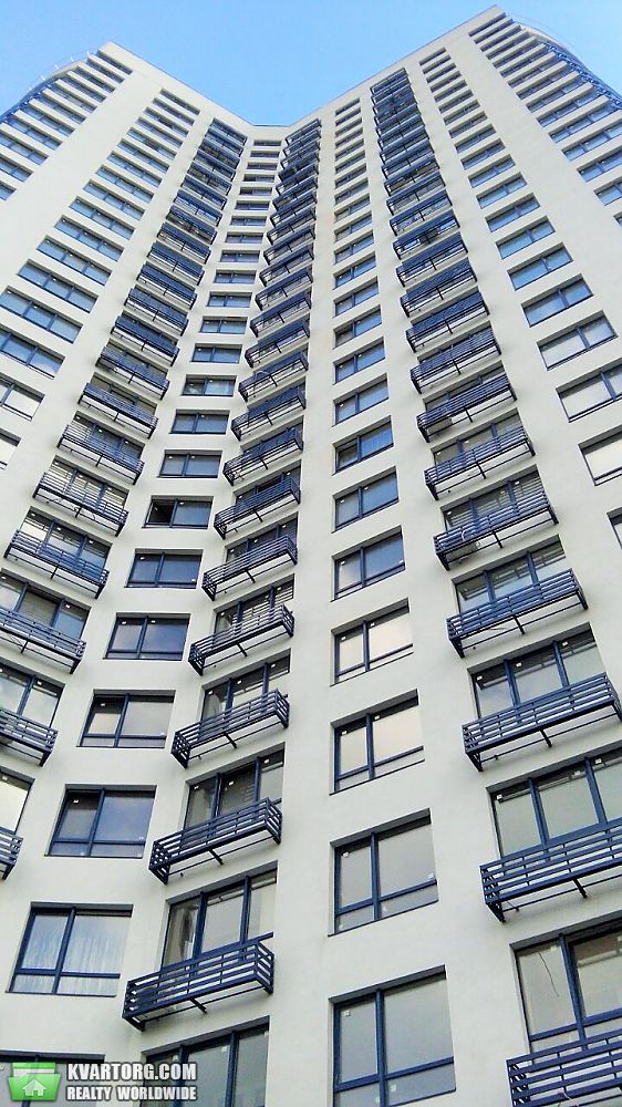Sell 3-room apartment. Киев,  Бажана — photo 1