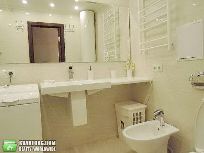 Rent out 2-room apartment. Киев,  Кутузова пер — photo 8