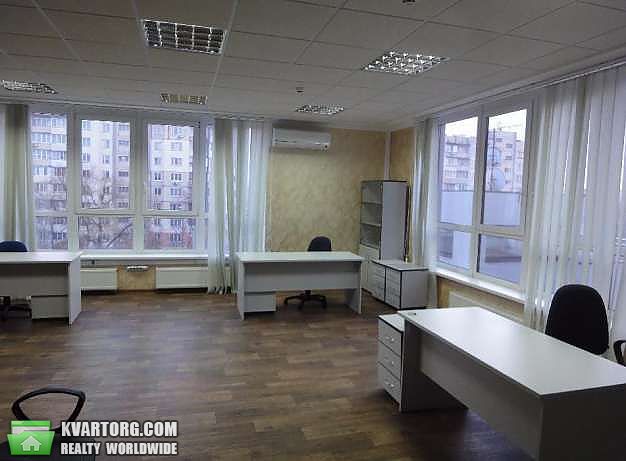 Rent out office. Киев, ул. Хотовская — photo 1