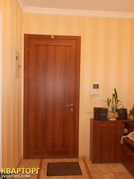 Sell office. Киев, Первомайского — photo 9