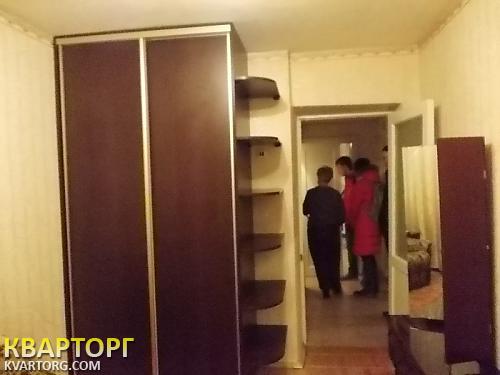 Rent out 1-room apartment. Киев,  Щекавицкая — photo 1