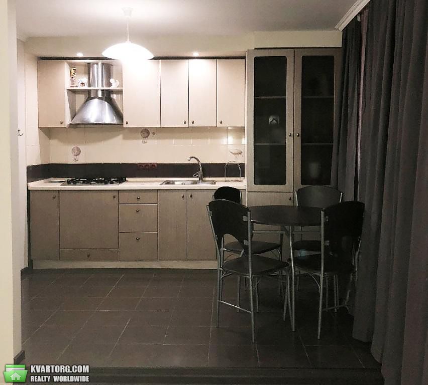 Rent out 3-room apartment. Киев, Левандовская — photo 5