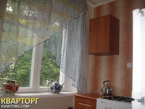 Rent out 3-room apartment. Днепропетровск, пр. газеты Правда — photo 1