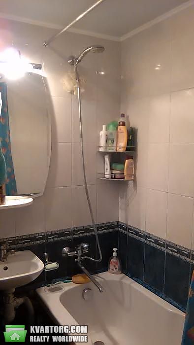 Sell 3-room apartment. Киев,  Серафимовича — photo 1