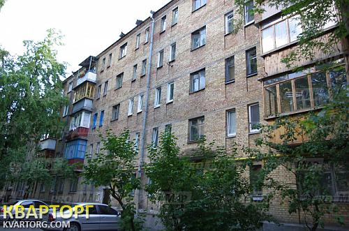 Sell 2-room apartment. Киев,  Гарматная — photo 1