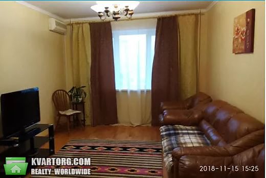 Rent out 3-room apartment. Киев,  Ирпенская — photo 1