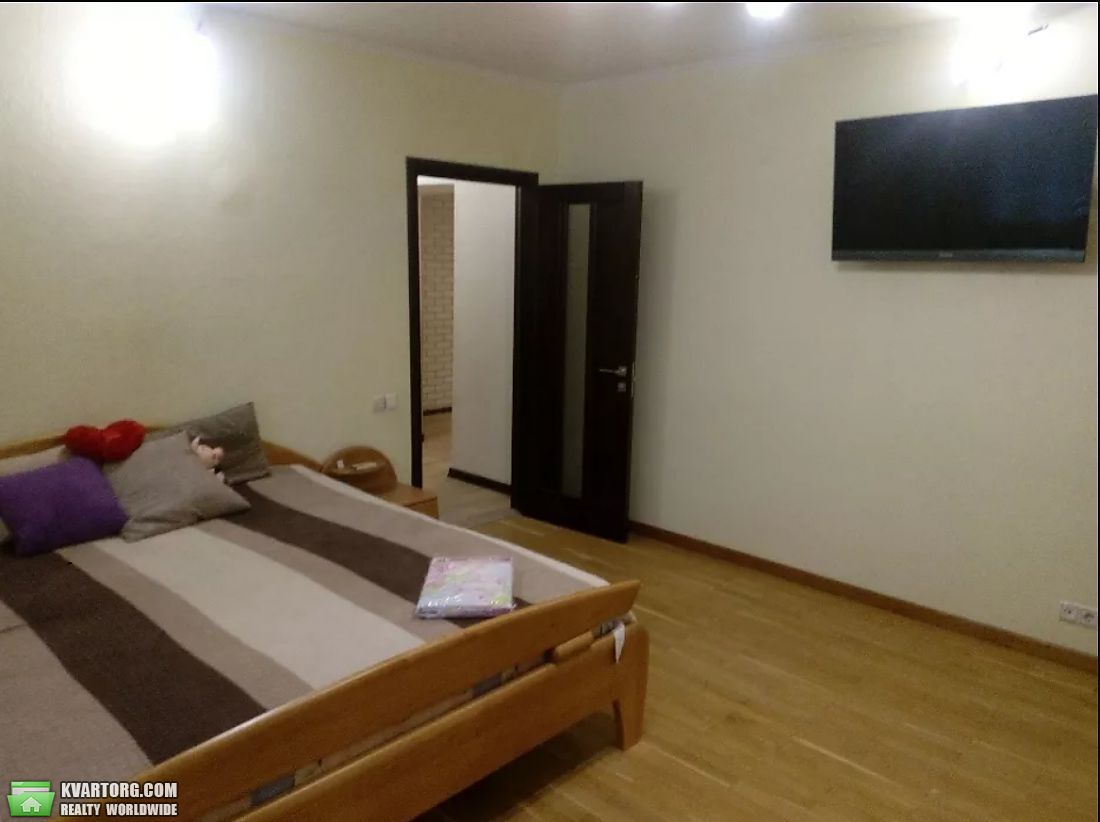 Rent out 2-room apartment. Киев, Гончара — photo 2