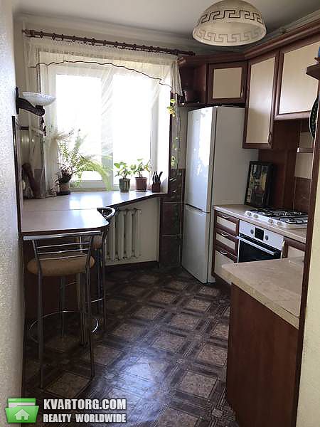 Sell 3-room apartment. Киев,  Стратегическое шоссе — photo 10
