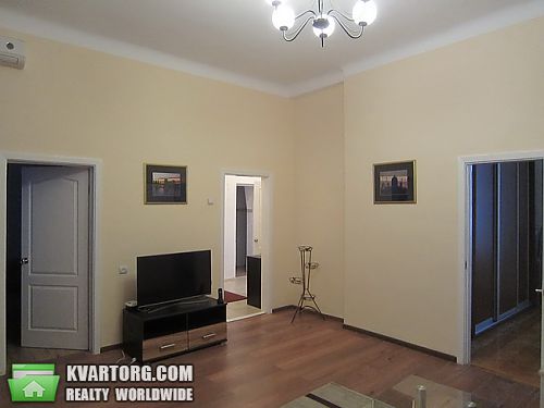 Rent out 2-room apartment. Киев, Михайловская — photo 3