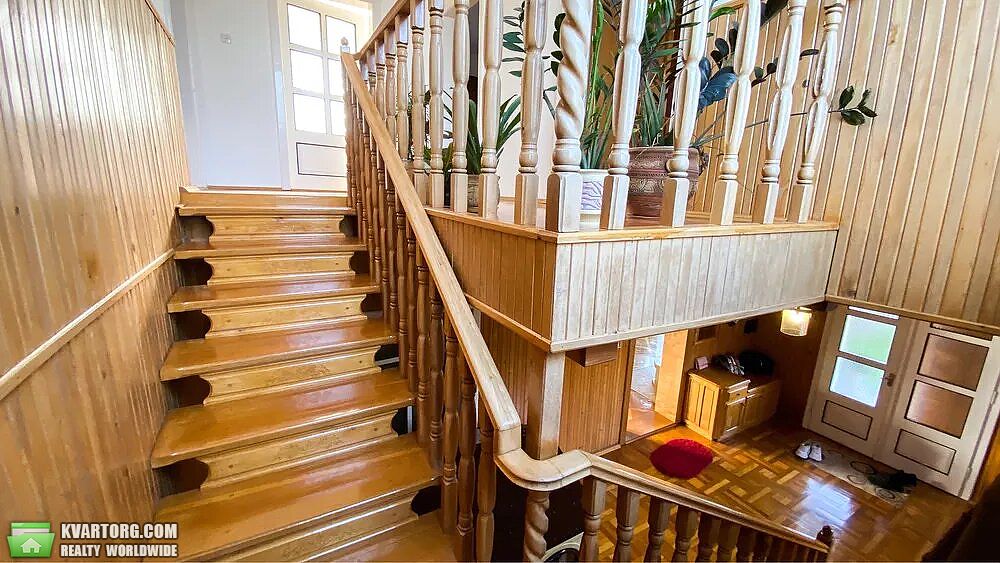 Sell house. Ужгород, Центральная — photo 4