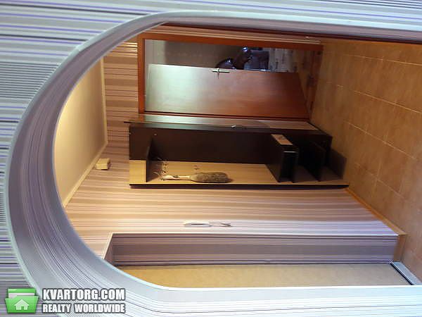 Rent out 2-room apartment. Киев,  Большая Васильковская — photo 3