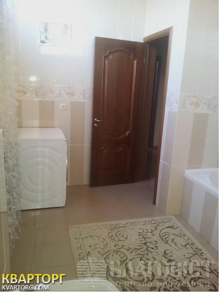 Rent out house. Киев, Набережная — photo 10