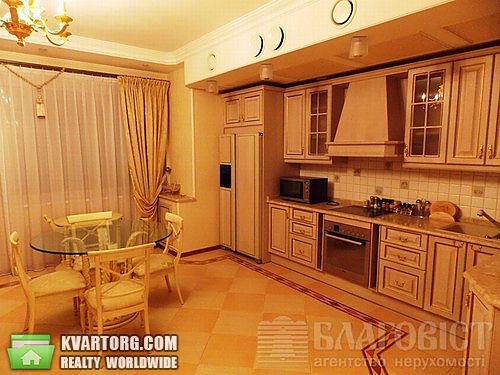 Sell 4-room apartment. Киев, Кропивницкого — photo 3