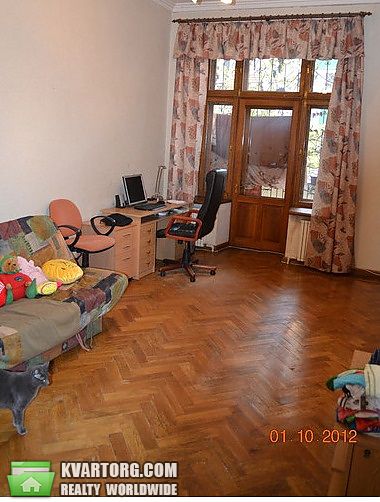 Sell 4-room apartment. Одесса, маразлиевская — photo 1