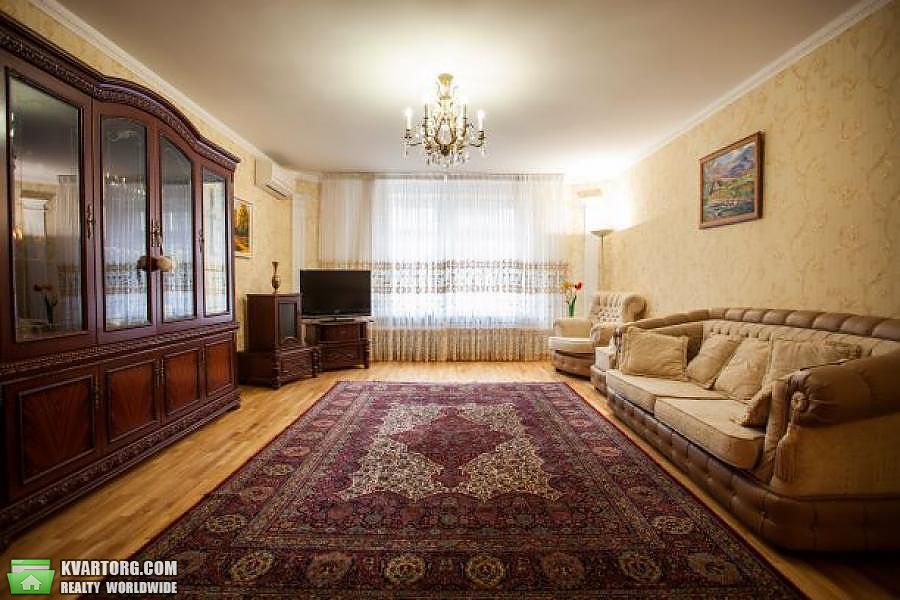 Sell 4-room apartment. Киев,  Дмитриевская — photo 4