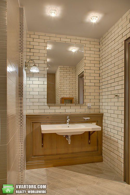 Rent out 3-room apartment. Киев,  Драгомирова — photo 2
