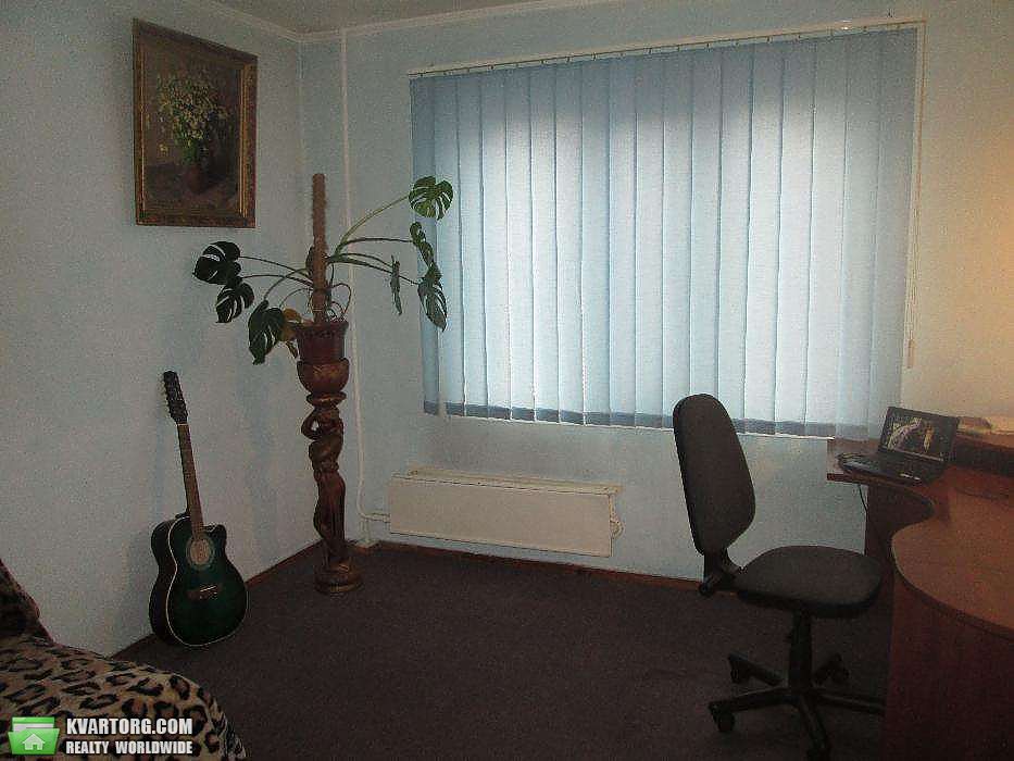 Sell 3-room apartment. Киев,  Бажана — photo 1