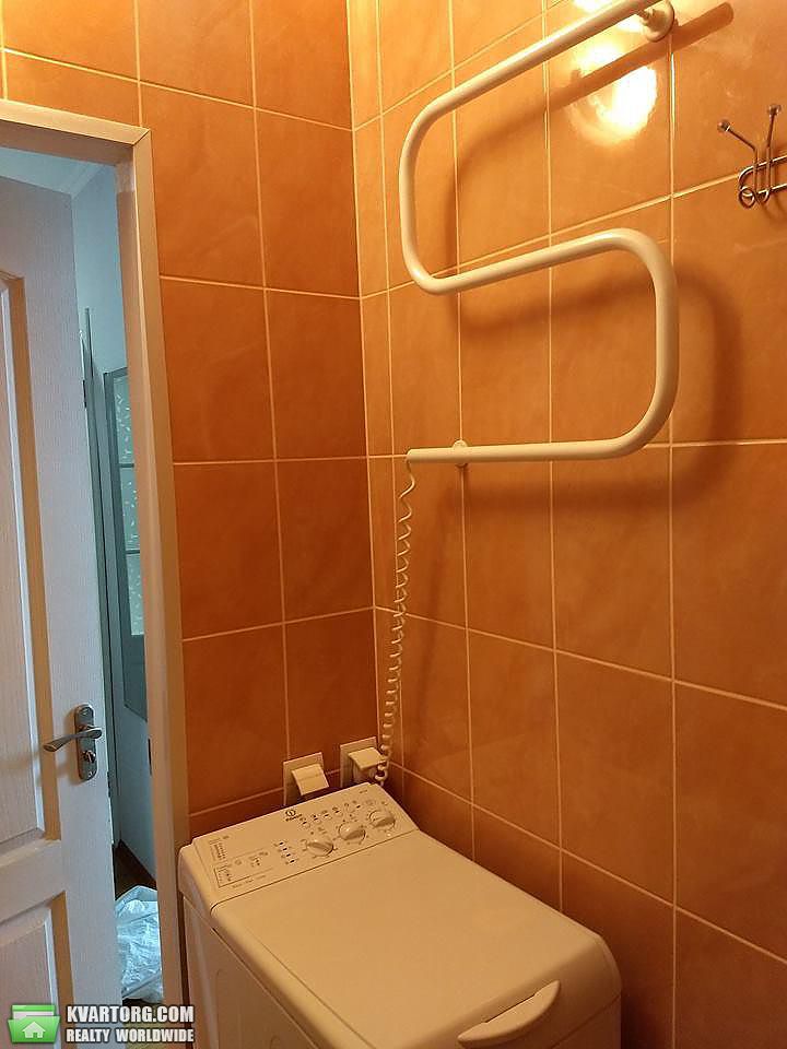 Rent out 1-room apartment. Киев, Соломии Крушельницкой — photo 10
