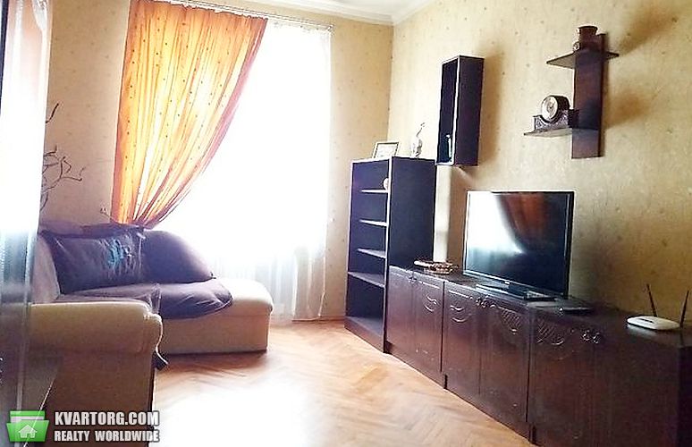 Rent out 2-room apartment. Киев,  Немировича-Данченко — photo 3