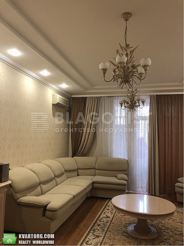 Sell 3-room apartment. Киев,  Дмитриевская — photo 1