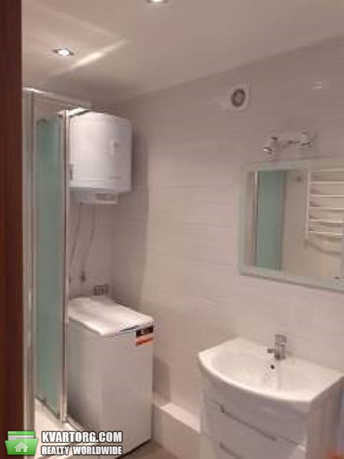 Sell 2-room apartment. Киев,  Автозаводская — photo 4