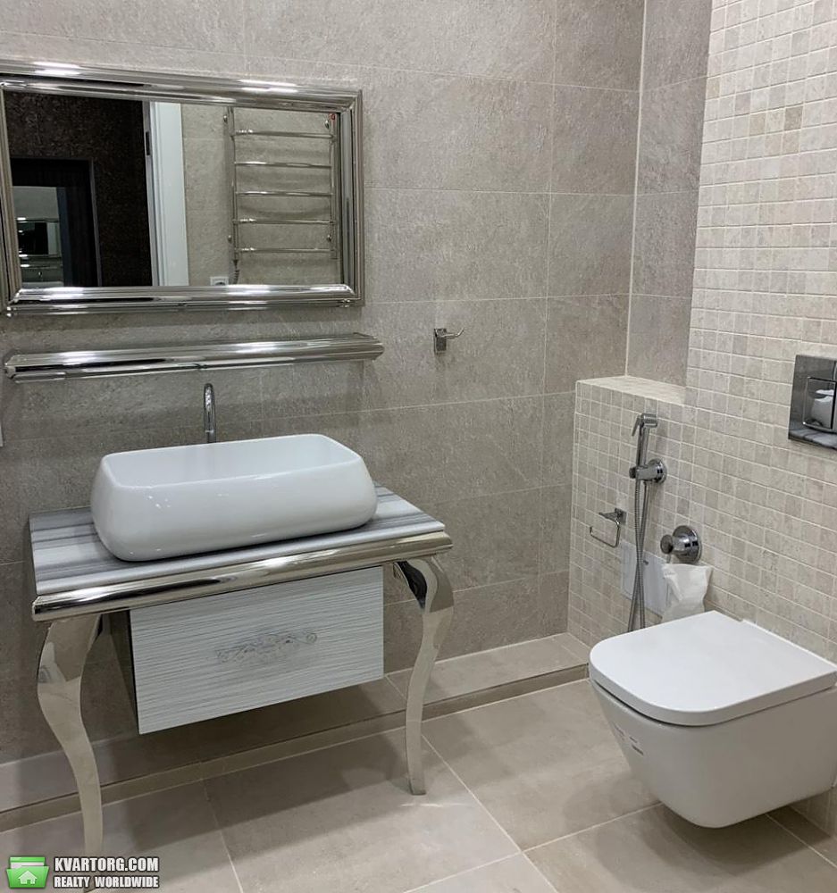 Rent out 2-room apartment. Киев, Коновальца Евгения — photo 6