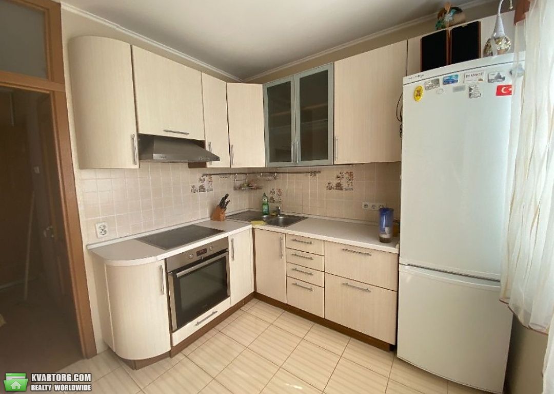 Rent out 2-room apartment. Киев,  Глушкова пр — photo 2