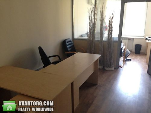 Rent out office. Киев, ул. Хорива — photo 1
