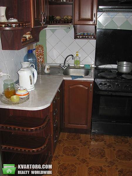 Sell 4-room apartment. Киев,  Будищанская — photo 1
