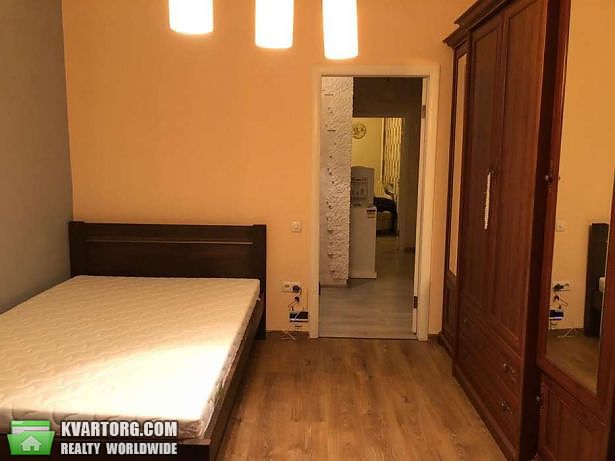 Rent out 1-room apartment. Киев,  Предславинская — photo 5